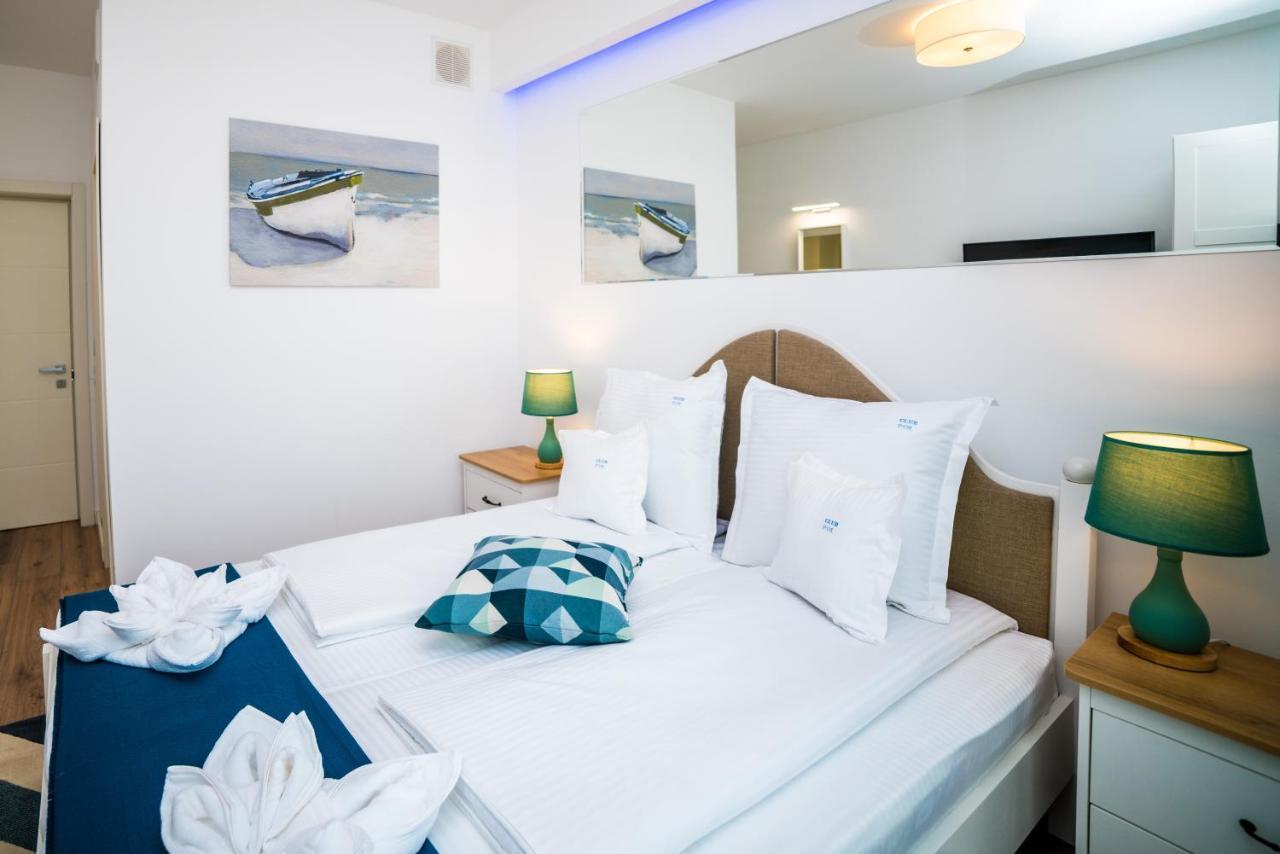 Club Waves - Vama Veche Hotell Exteriör bild